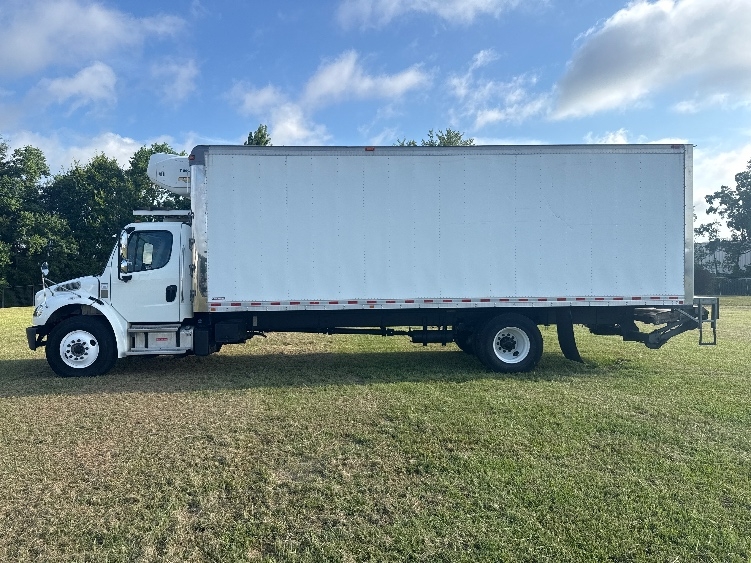 2021 Freightliner eM2 in Richland, MS — photo 4