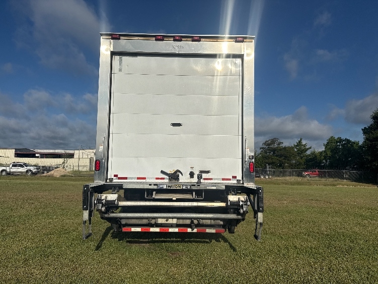 2021 Freightliner eM2 in Richland, MS — photo 7