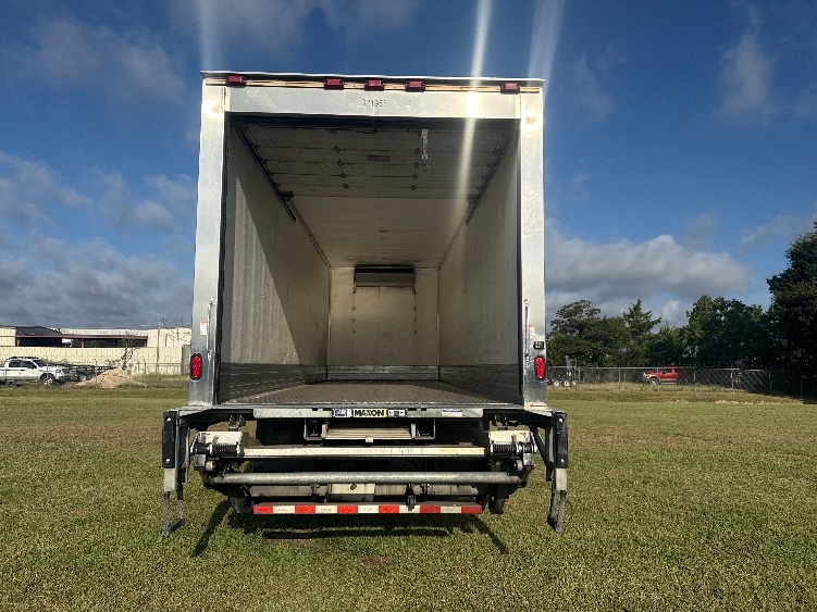 2021 Freightliner eM2 in Richland, MS — photo 8