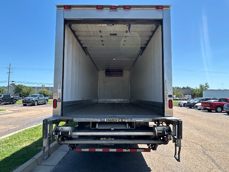 2021 Freightliner eM2 in Richland, MS — photo 8