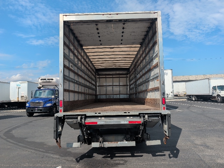 2019 Hino 268 in Linden, NJ — photo 8