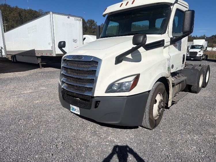 2019 Freightliner Cascadia in Akron, OH