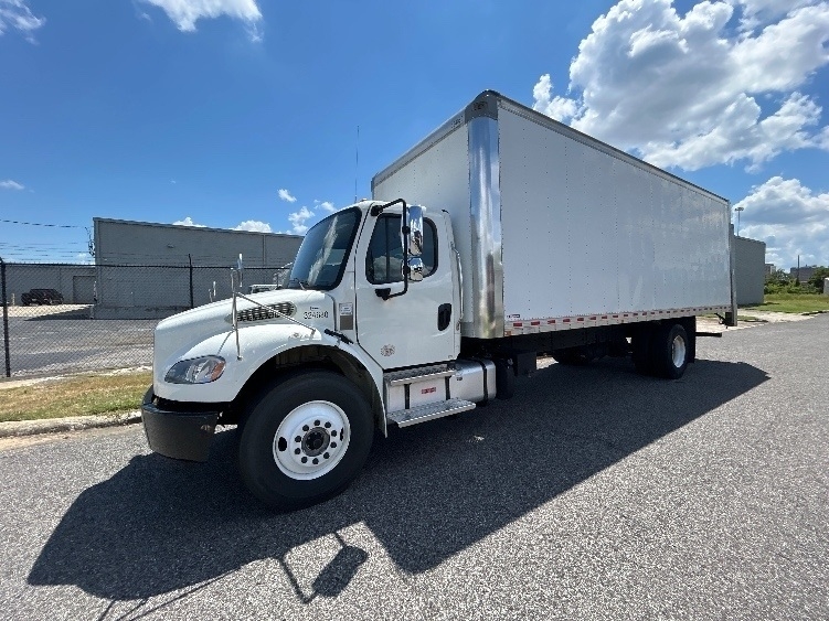 2021 Freightliner eM2 in Birmingham, AL — photo 3