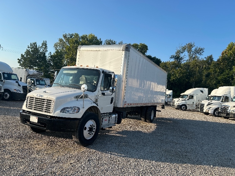 2021 Freightliner eM2 in Birmingham, AL — photo 3