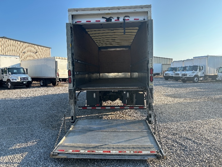 2021 Freightliner eM2 in Birmingham, AL — photo 8