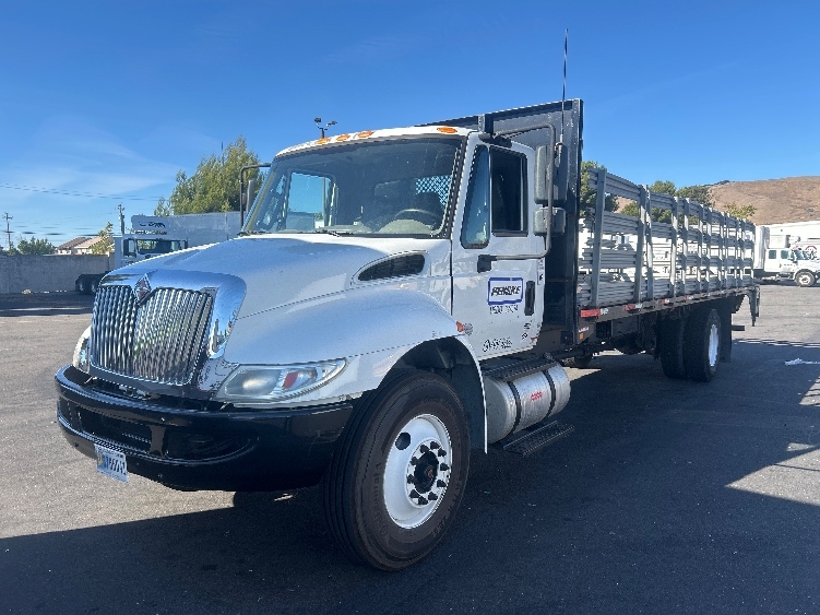 2019 International 4300 in South San Francisco, CA — photo 3