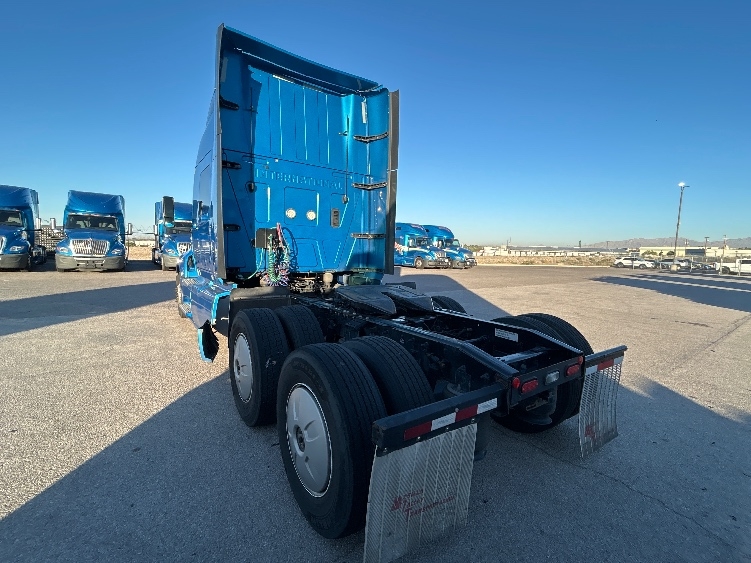 2021 International LT in El Paso, TX — photo 5