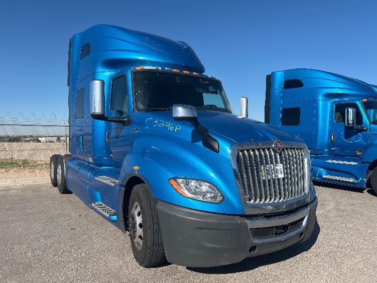 2021 International LT in El Paso, TX