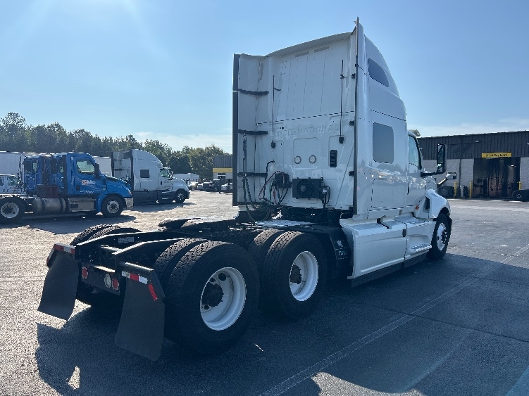 2020 International LT in Greensboro, NC — photo 7
