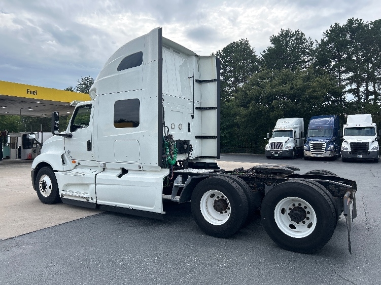 2020 International LT in Greensboro, NC — photo 5