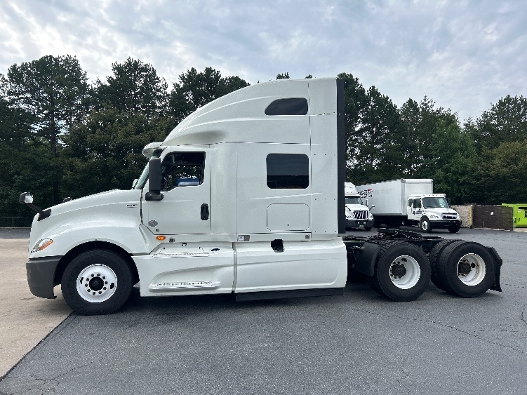 2020 International LT in Greensboro, NC — photo 4