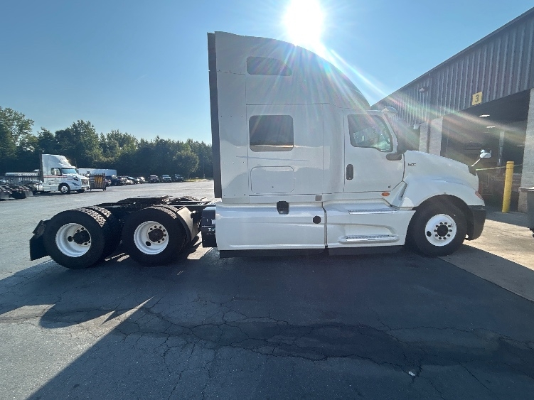 2020 International LT in Greensboro, NC — photo 8