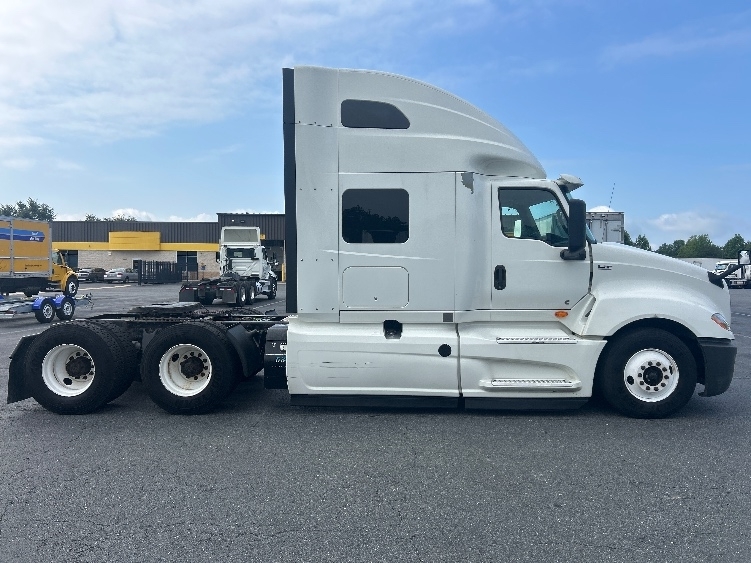 2020 International LT in Greensboro, NC — photo 8