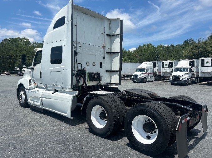 2020 International LT in Greensboro, NC — photo 5