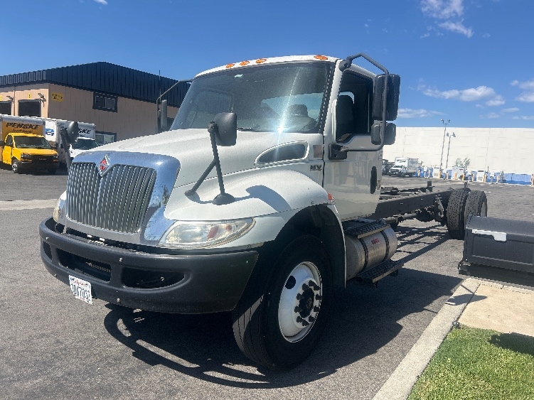 2020 International MV in Fontana, CA — photo 3