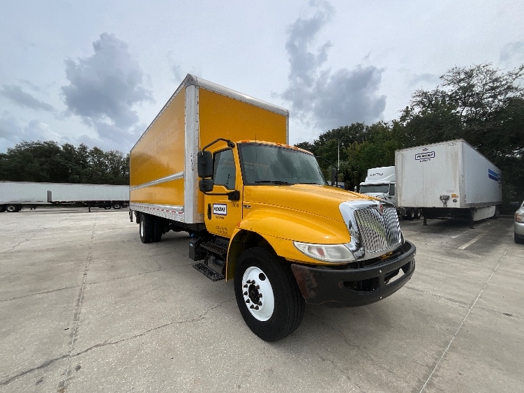 2020 International MV in Tampa, FL