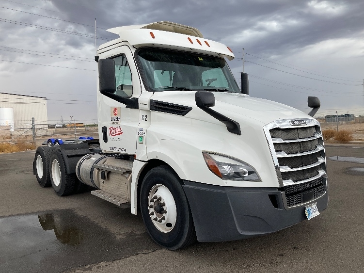 2020 Freightliner Cascadia in Phoenix, AZ