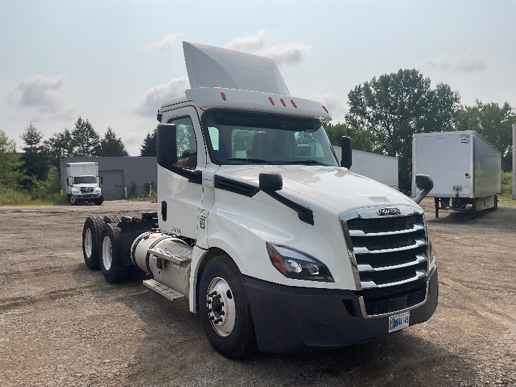 2020 Freightliner Cascadia in Melrose Park, IL
