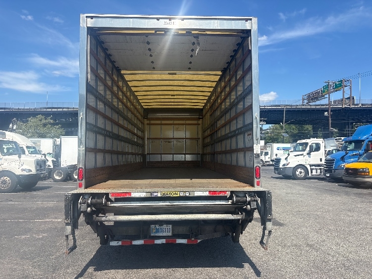 2020 Freightliner eM2 in North Bergen, NJ — photo 8
