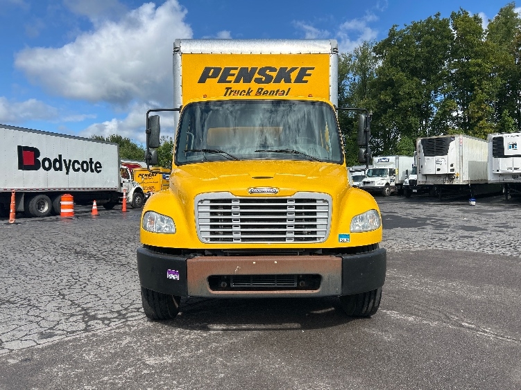 2020 Freightliner eM2 in Watertown, NY — photo 2
