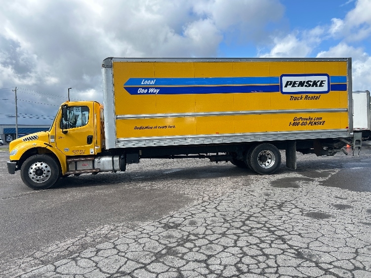 2020 Freightliner eM2 in Watertown, NY — photo 4