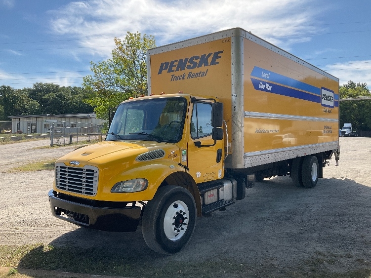 2020 Freightliner eM2 in Brooklyn Park, MN — photo 3