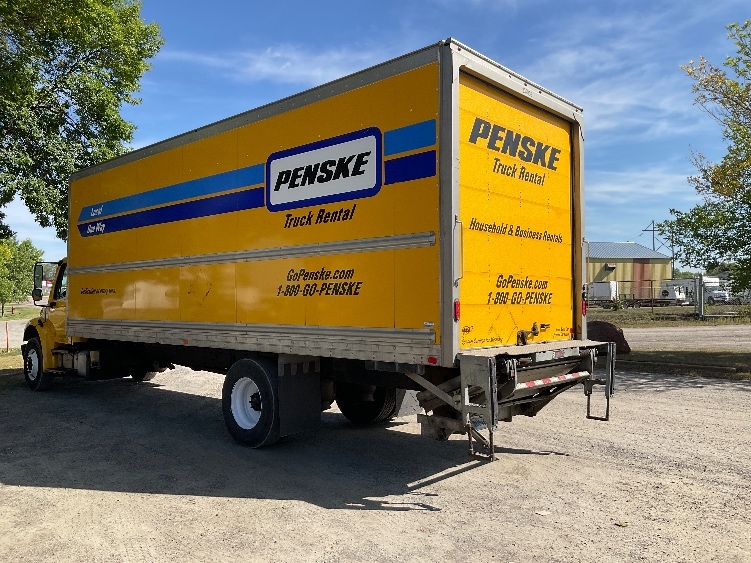 2020 Freightliner eM2 in Brooklyn Park, MN — photo 6