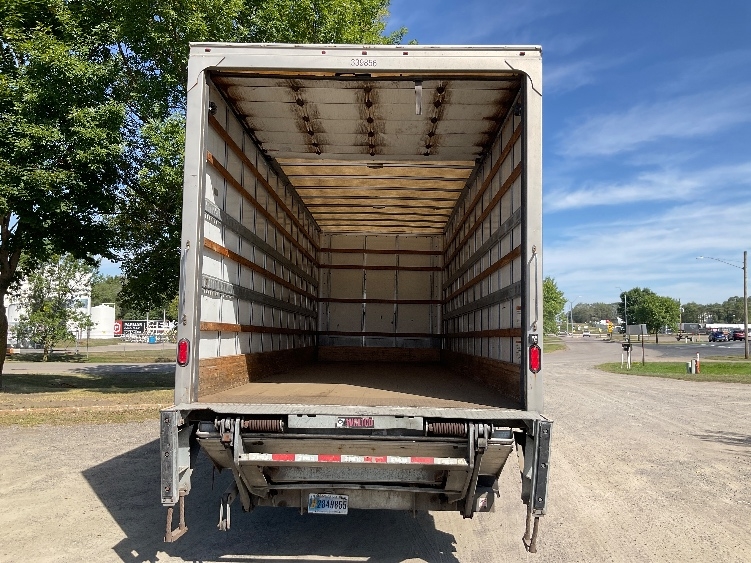 2020 Freightliner eM2 in Brooklyn Park, MN — photo 8