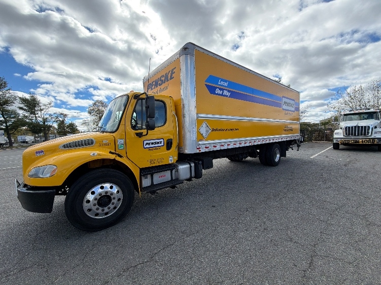 2020 Freightliner eM2 in South Plainfield, NJ — photo 3