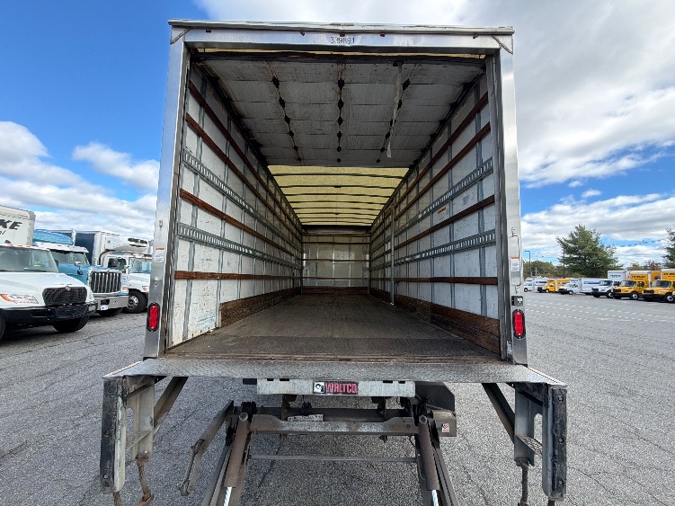 2020 Freightliner eM2 in South Plainfield, NJ — photo 8