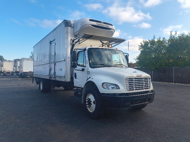 2020 Freightliner eM2 in Middlefield, OH