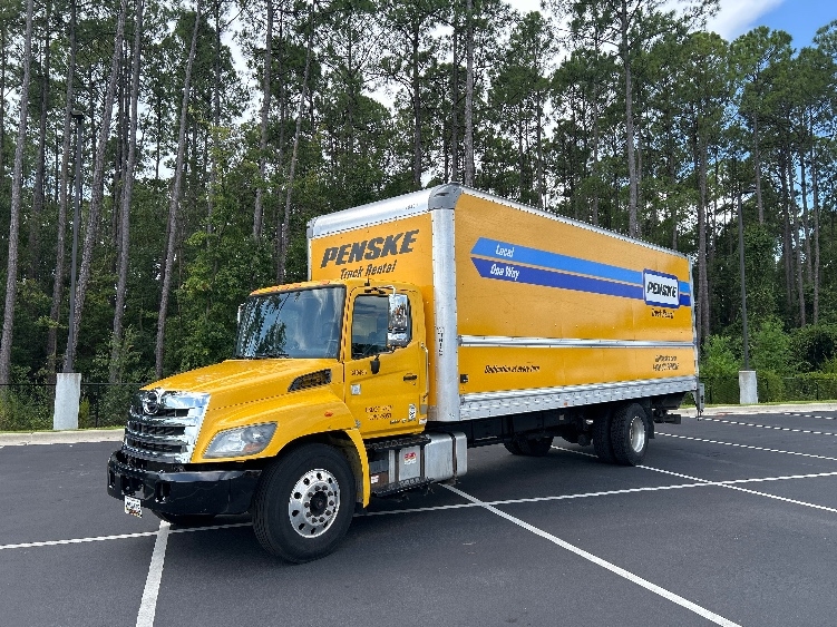 2020 Hino 268 in Augusta, GA — photo 3