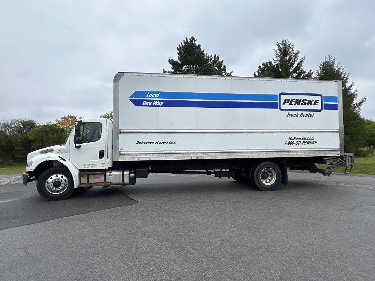 2020 Freightliner eM2 in Fredonia, NY — photo 4