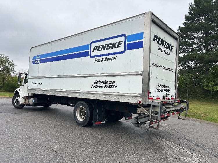 2020 Freightliner eM2 in Fredonia, NY — photo 6