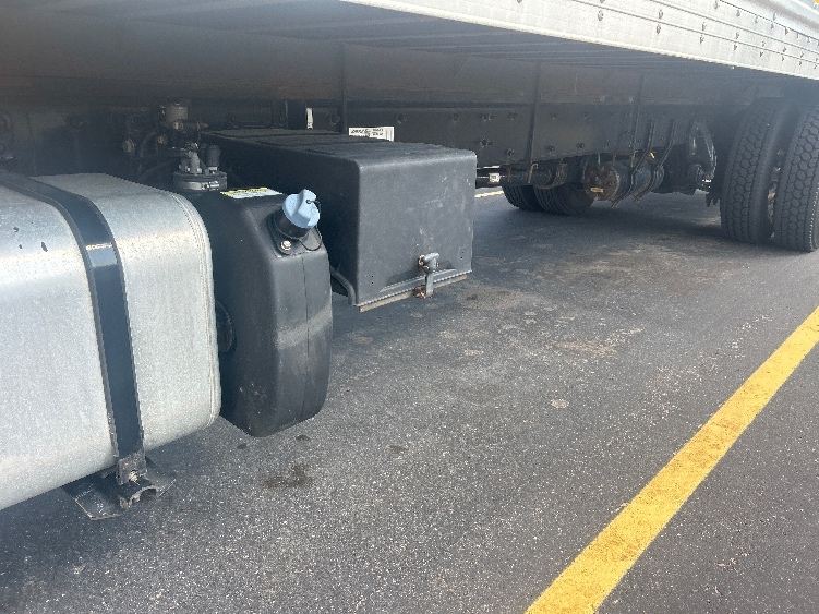 2020 Freightliner eM2 in Brooklyn Park, MN — photo 5
