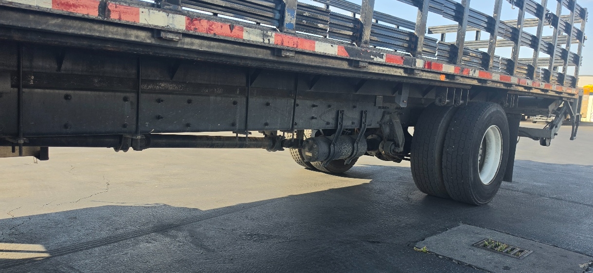 2020 Freightliner eM2 in Torrance, CA — photo 5