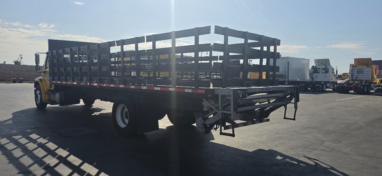 2020 Freightliner eM2 in Torrance, CA — photo 6