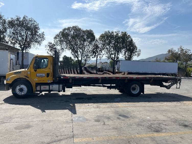 2020 Freightliner eM2 in Torrance, CA — photo 4