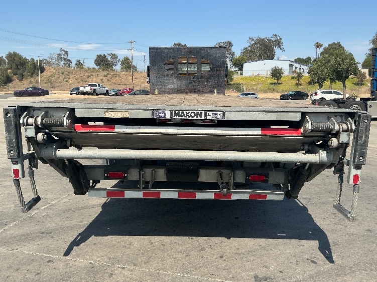 2020 Freightliner eM2 in Corona, CA — photo 7