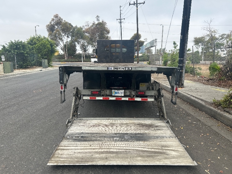2020 Freightliner eM2 in Torrance, CA — photo 8