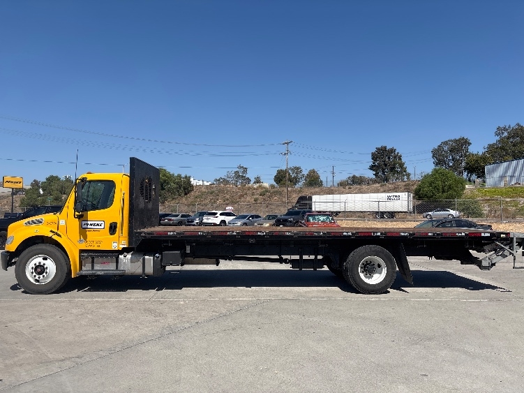 2020 Freightliner eM2 in Jurupa Valley, CA — photo 4