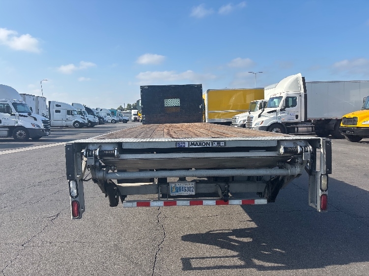2020 Freightliner eM2 in Anaheim, CA — photo 7