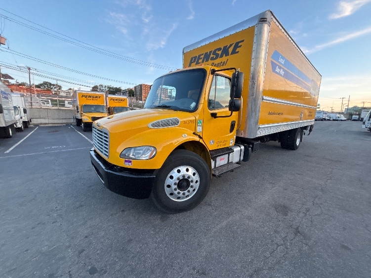 2020 Freightliner eM2 in Parsippany, NJ — photo 3