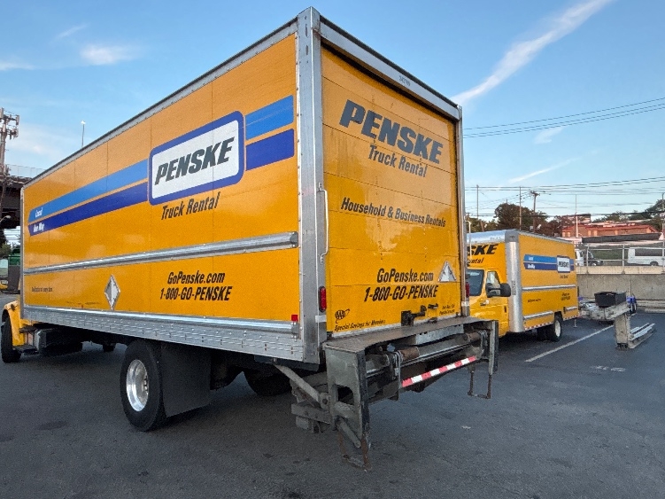 2020 Freightliner eM2 in Parsippany, NJ — photo 6