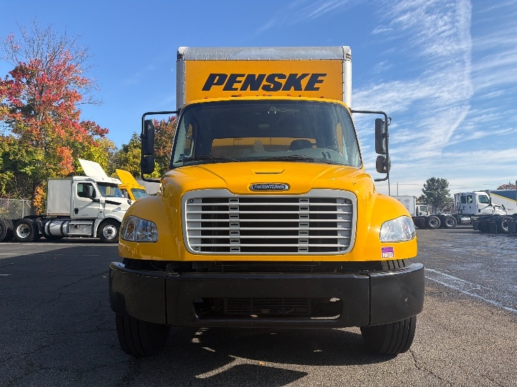 2020 Freightliner eM2 in North Bergen, NJ — photo 2