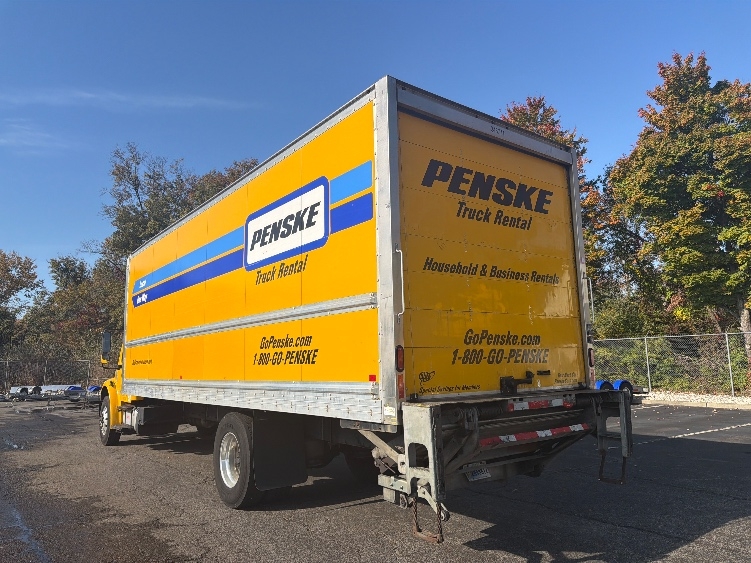 2020 Freightliner eM2 in North Bergen, NJ — photo 6