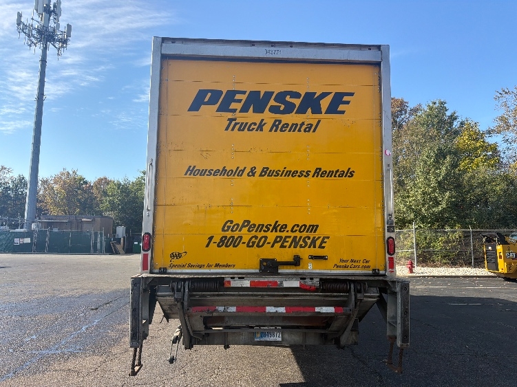 2020 Freightliner eM2 in North Bergen, NJ — photo 7