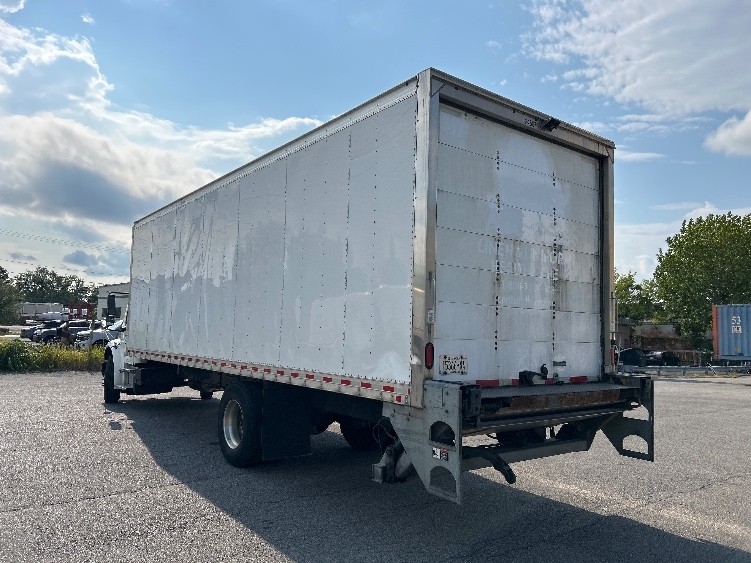 2021 Freightliner eM2 in Albany, NY — photo 6