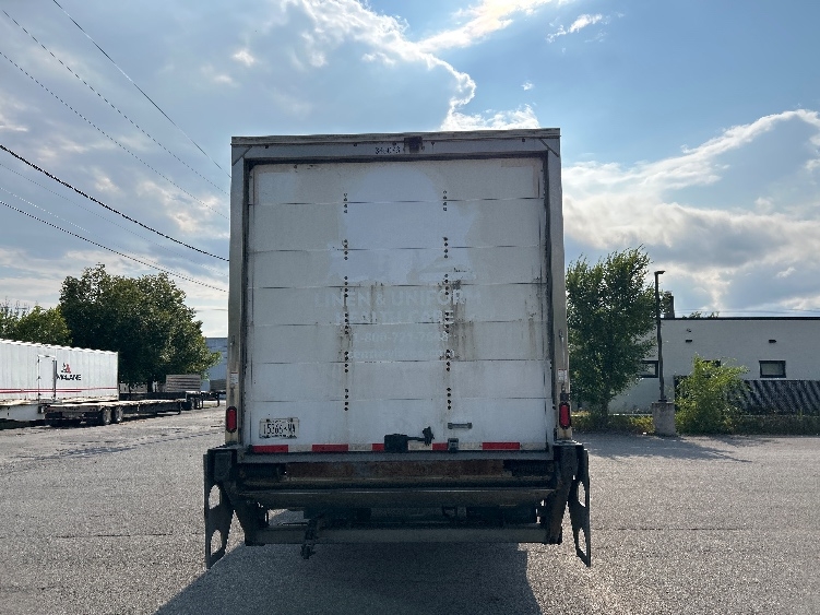 2021 Freightliner eM2 in Albany, NY — photo 7
