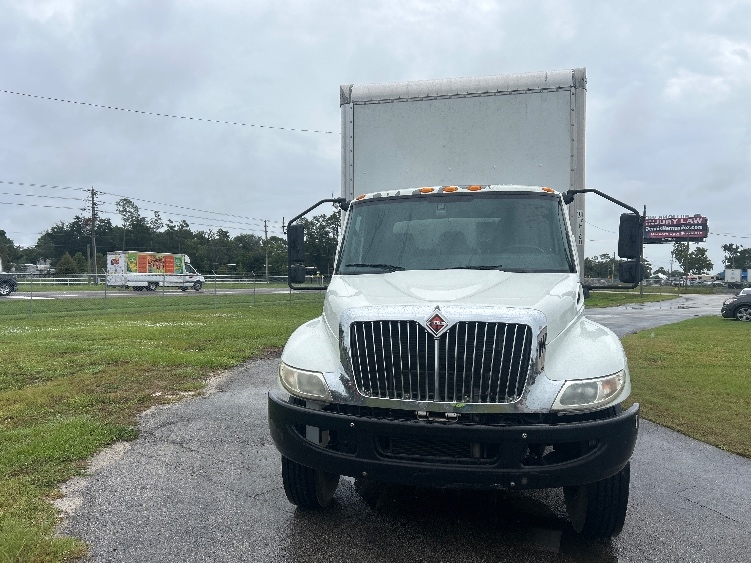 2020 International MV in Ocala, FL — photo 2